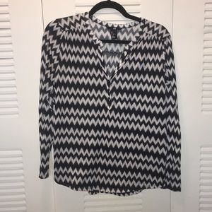 Pattern shirt HARDLY WORN